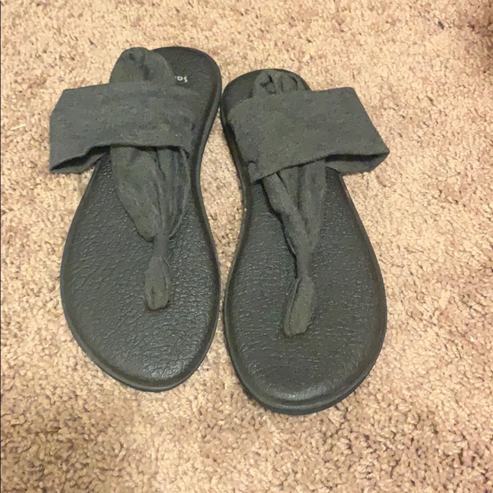 Sanuk sandals